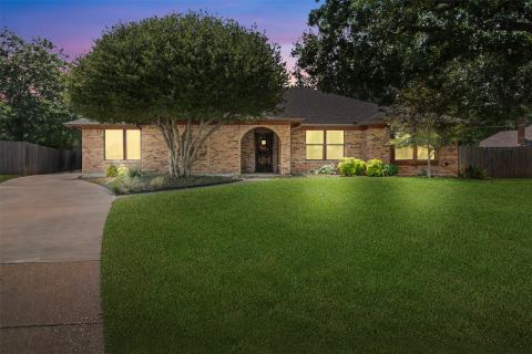 4812 Arabian Court