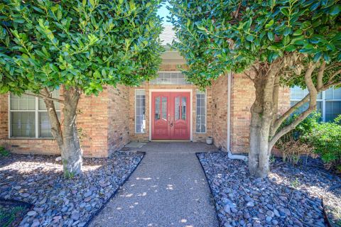 7200 Elmswood Lane