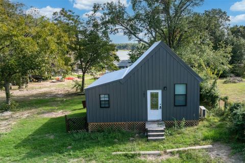 182 Starfish Lane, Mabank