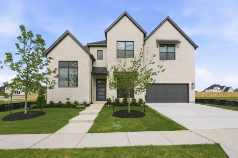 205 Hunters Glen Way