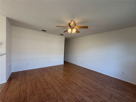 116 Maned Drive, Sanger