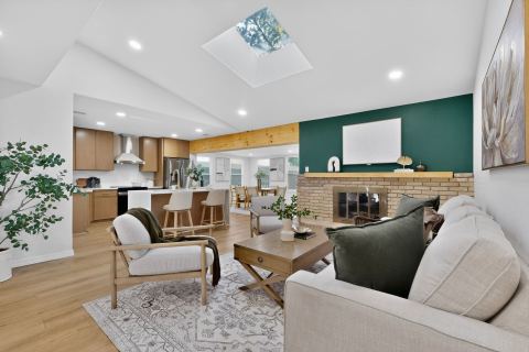 3045 Lockmoor Lane