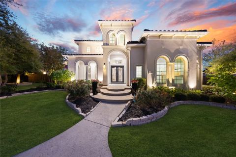 1207 Holford Drive