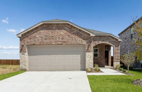 1127 Loch Way