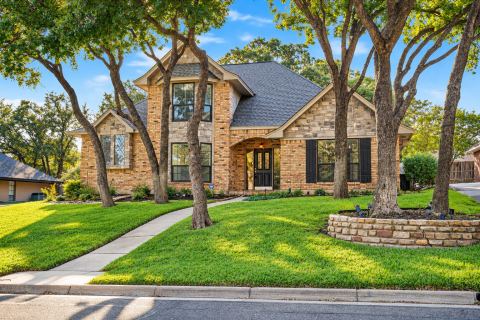 2110 Emerald Lake Drive