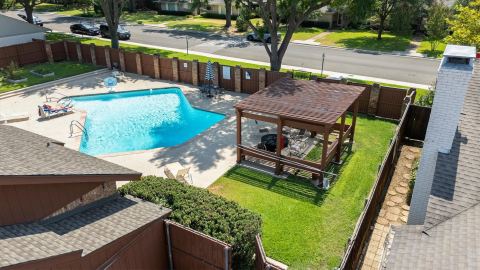 3741 Weeburn Drive
