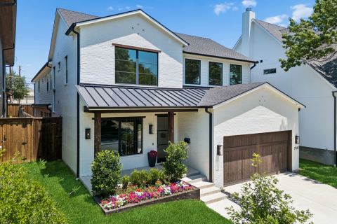 7323 Casa Loma Avenue