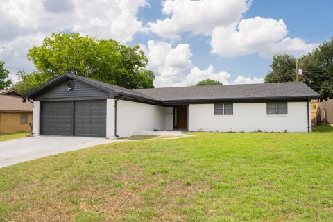 228 Hallbrook Drive