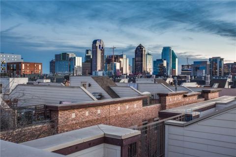 2411 N Hall Street 31