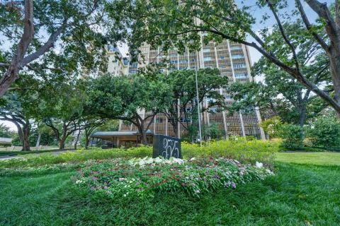 3525 Turtle Creek Boulevard 17B