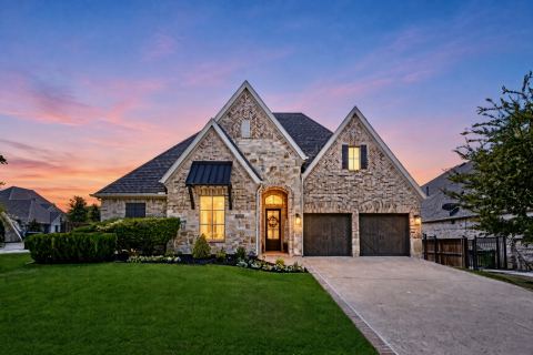 2770 Meadowbrook Boulevard