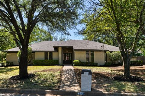 6851 Shorecrest Court, Fort Worth