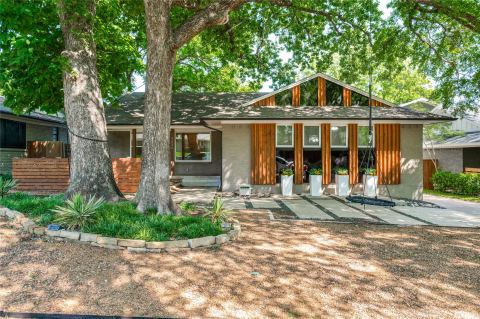 9020 Westbriar Drive