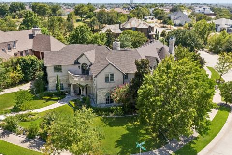 2404 Hollow Hill Lane, Lewisville