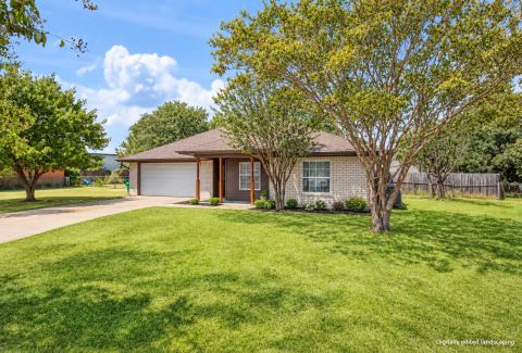 625 Linda Court, Joshua