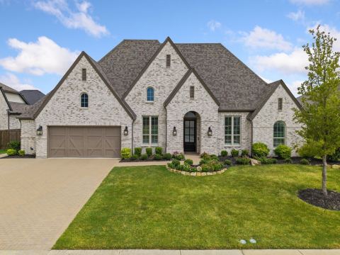 120 Miramar Drive