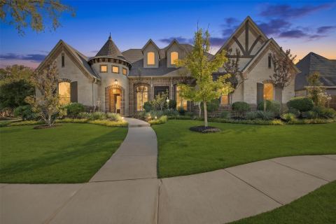 2624 Lake Shore Drive