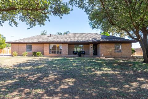 2625 Shoreline Drive