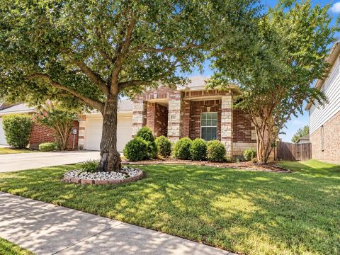 12709 Mourning Dove Lane, Fort Worth