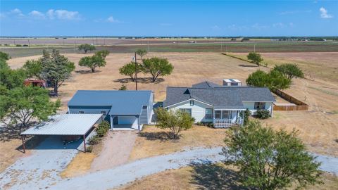390 Mesquite Lane