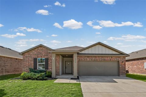 1716 Escondido Drive, Fort Worth