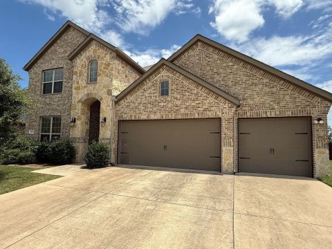 276 Goliad Trail