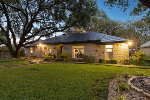 9020 Glen Springs Drive