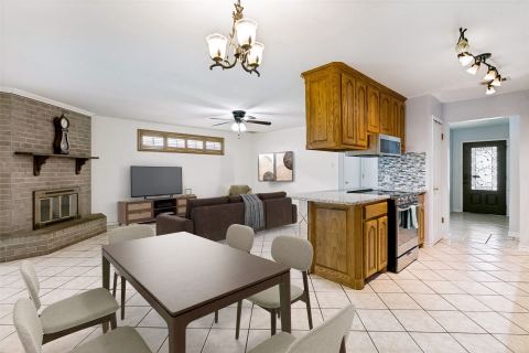 705 Reveille Road, Fort Worth
