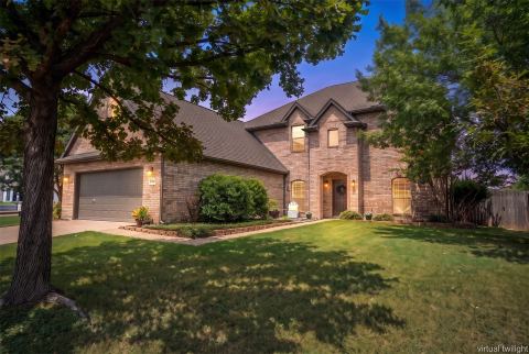304 Creekside Trail