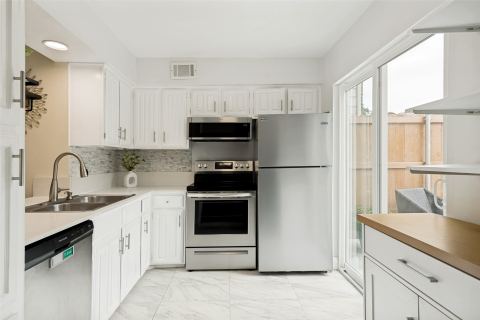 839 Dublin Drive 2