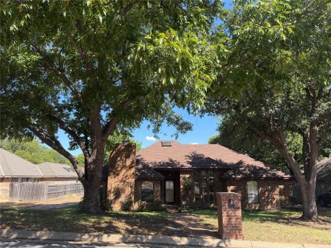 4307 Waycross Drive