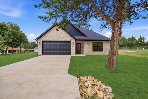28 Jack Harris Lane