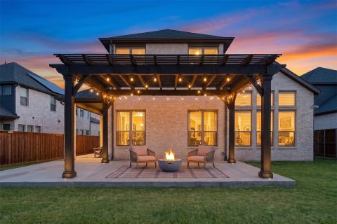 3567 Rustic Oak Drive