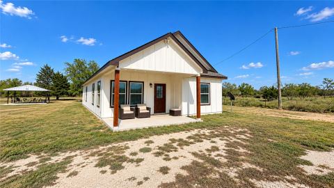 11124 Boren Road, Wortham