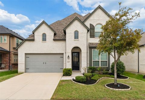 1317 Thrasher Drive