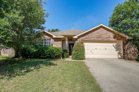 4621 Barnhill Lane, Fort Worth
