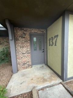 137 E Windsor Drive, Denton