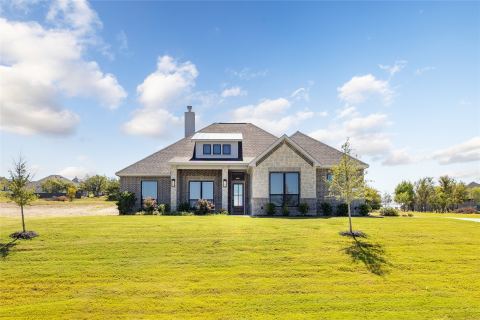 104 Oak Meadow Lane