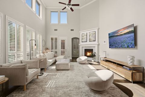 1064 Nancy Lane