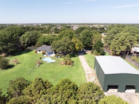 440 Holly Lane