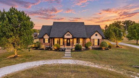 3595 County Road 1037, Greenville