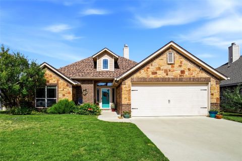 1832 Town Creek Circle