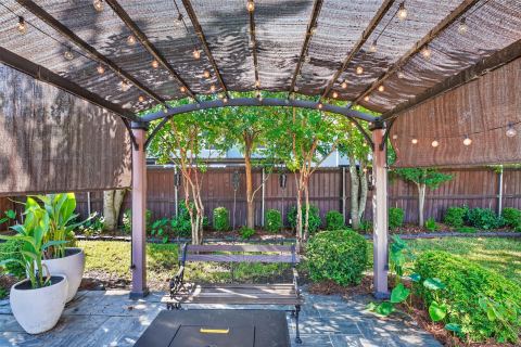 7610 University Drive