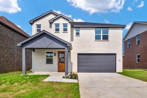 110 Brooks Drive, Terrell