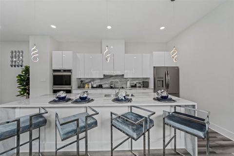 2503 Crossman Avenue, Dallas