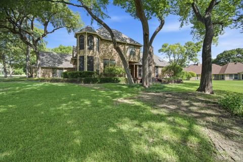 602 Riva Ridge