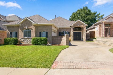 636 Wyndham Circle