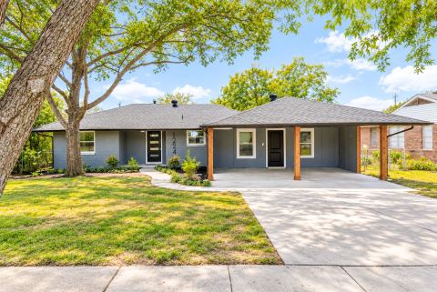 1224 Bellaire Drive