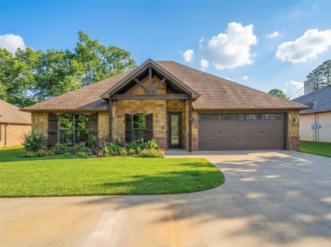 2114 W Hawkins Parkway