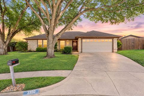 3500 Primrose Lane, Bedford